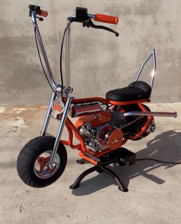 THE RED MINI BIKE 2025 edition - Image 2